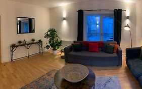 Edmonstone Suite Old Town